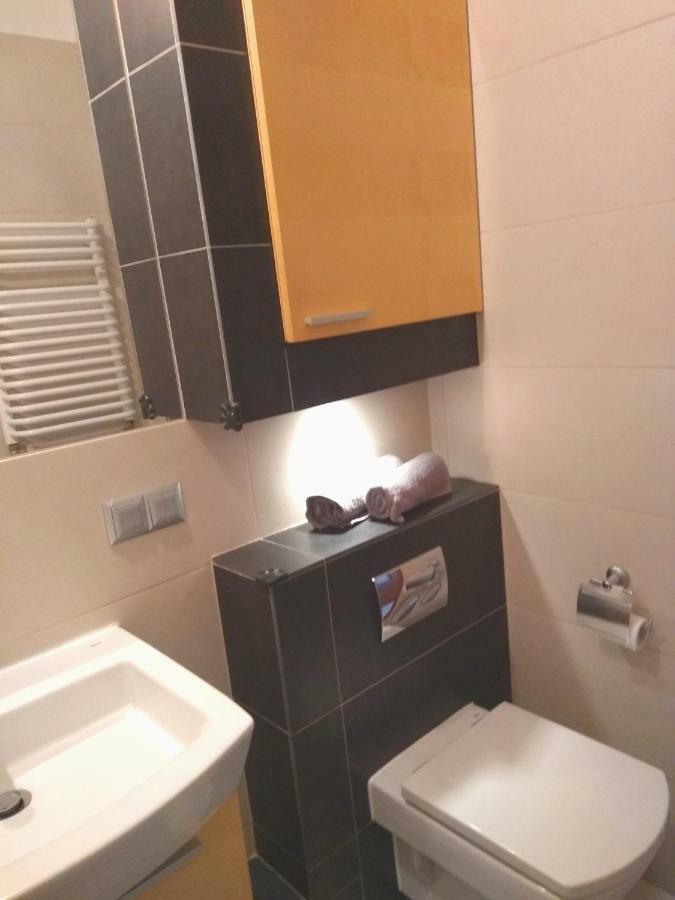 Apartament Rezedowa *